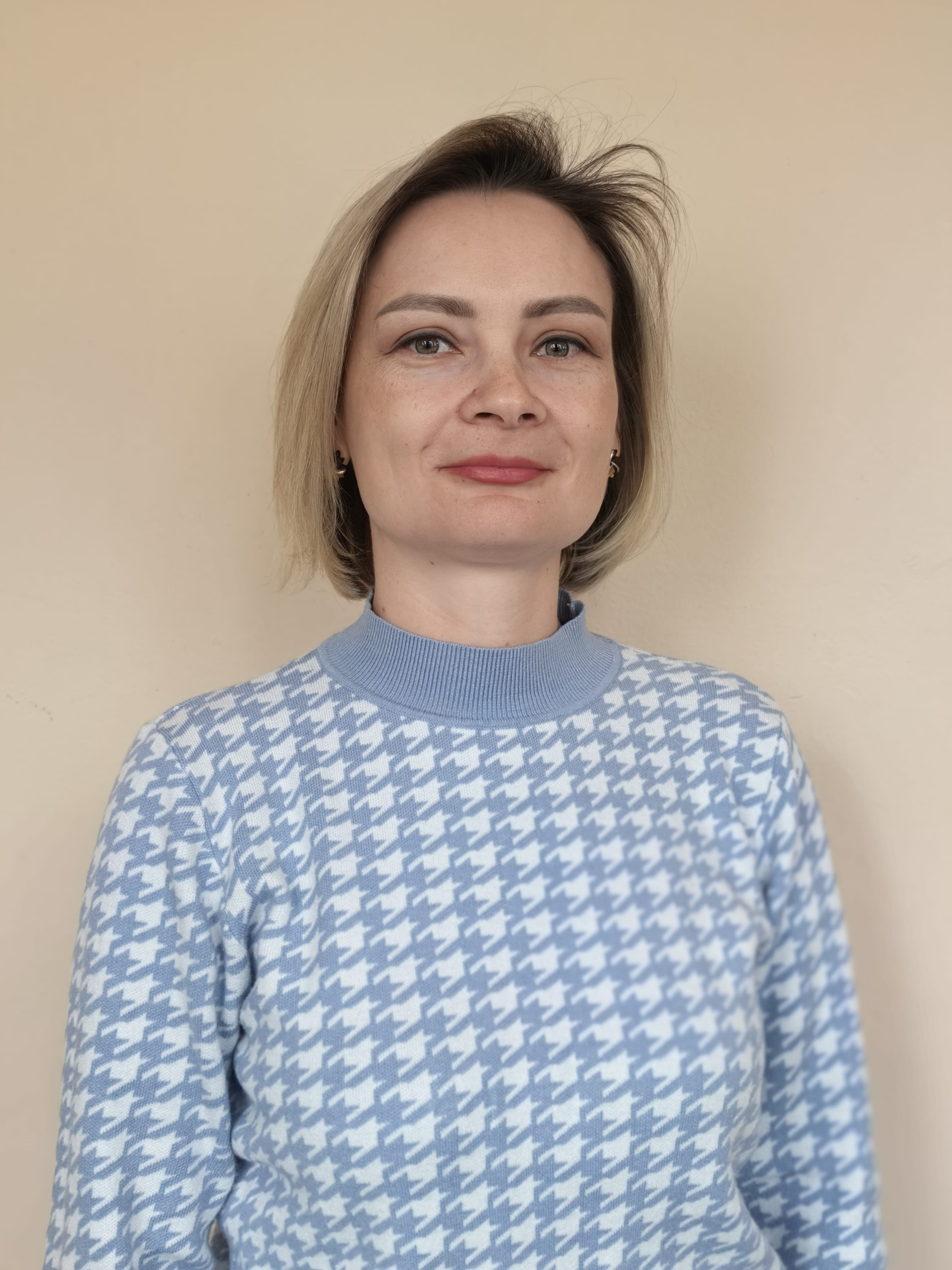 Ахаева Ирина Владимировна.
